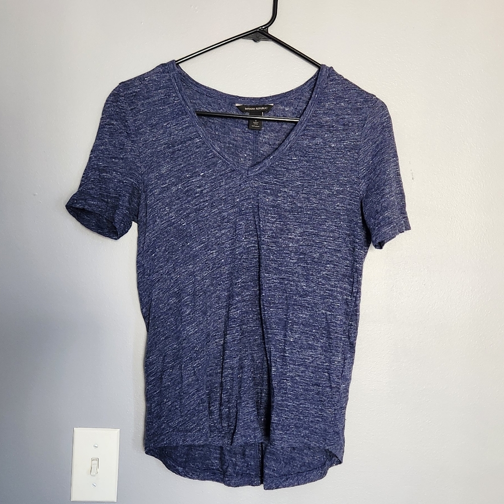 Banana Republic Women's 100% Linen Blue V-Neck Top